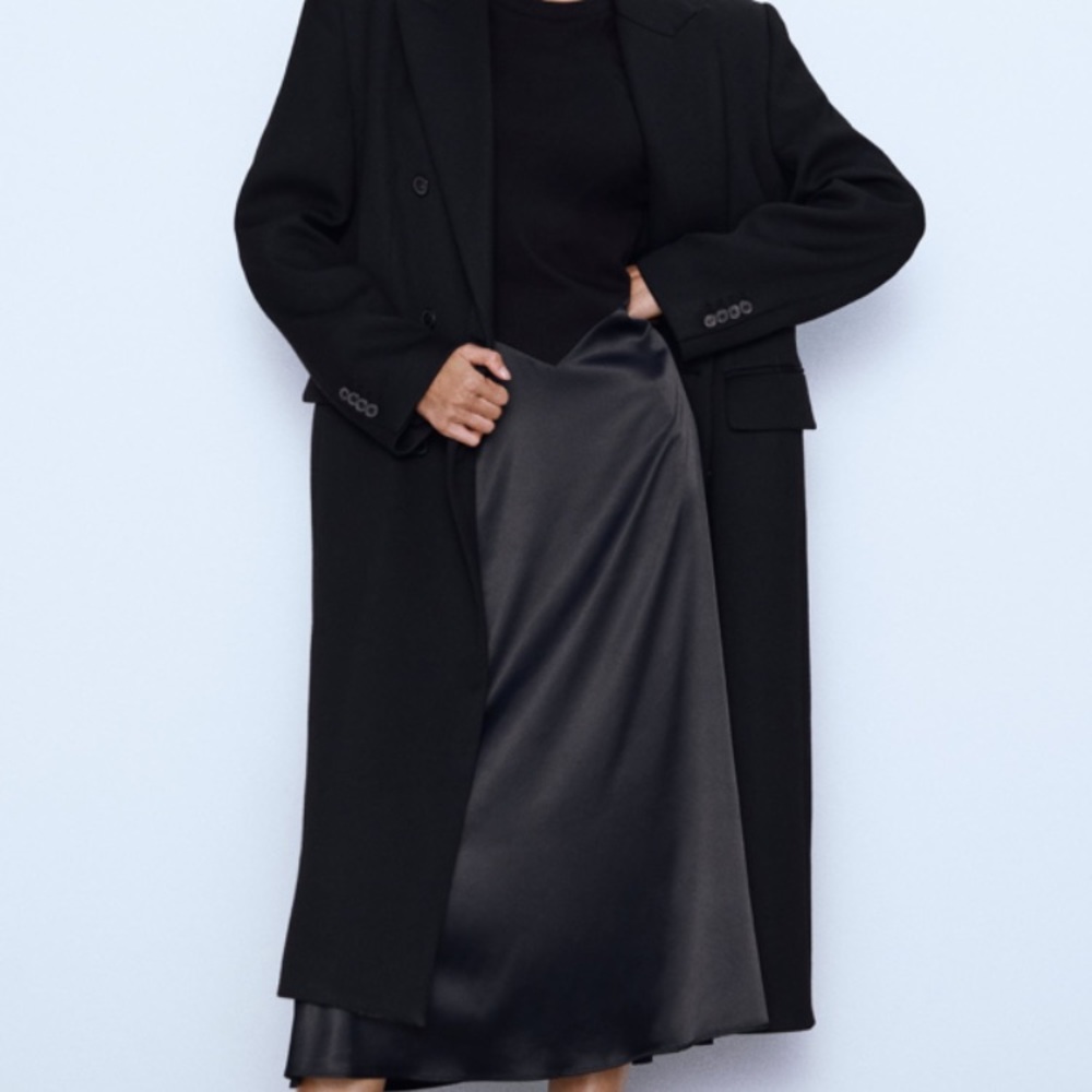 WORN ONCE ZARA BLACK MIDI DRESS